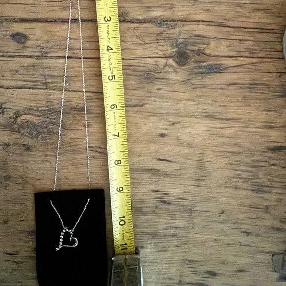 10k White Gold, Natural Diamond Heart Pendant Necklace 22” - Picture 4 of 5